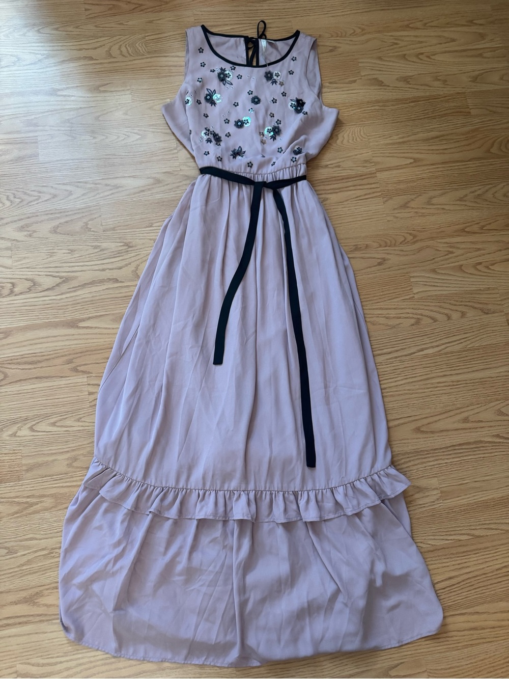 Lauren Conrad Runway Light Pink Embellished Dress with Black Waist Tie - 8